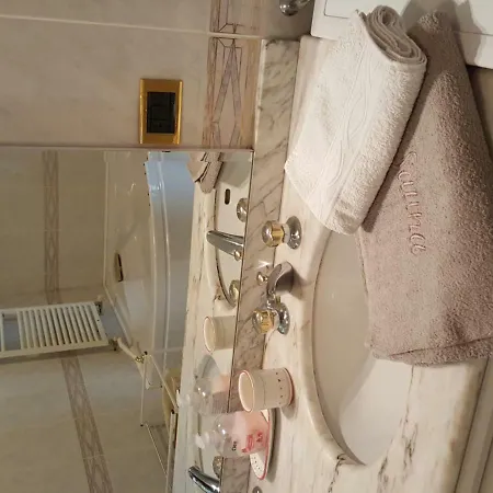 La Perla Appartement *